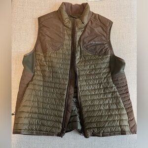Eddie Bauer Men’s Down Hybrid Vest Olive Green – Goose Down 85% – Size Small